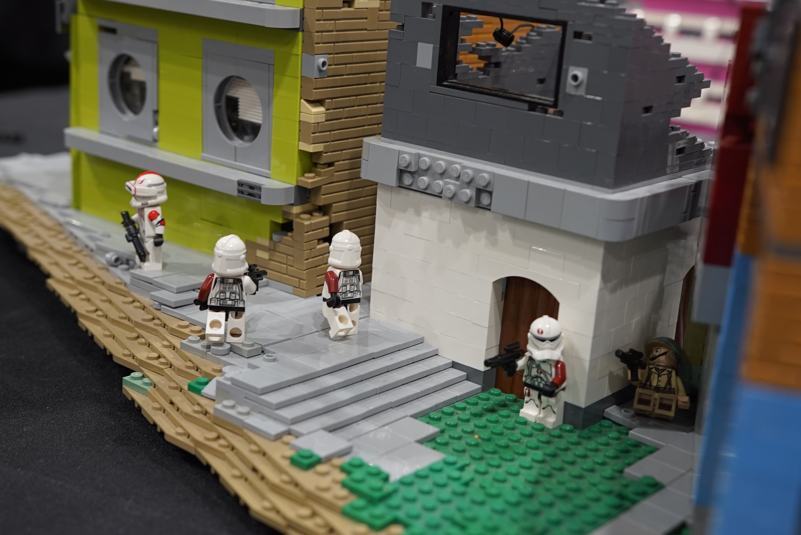 LEGO A Brick Interest Laceropes Build 