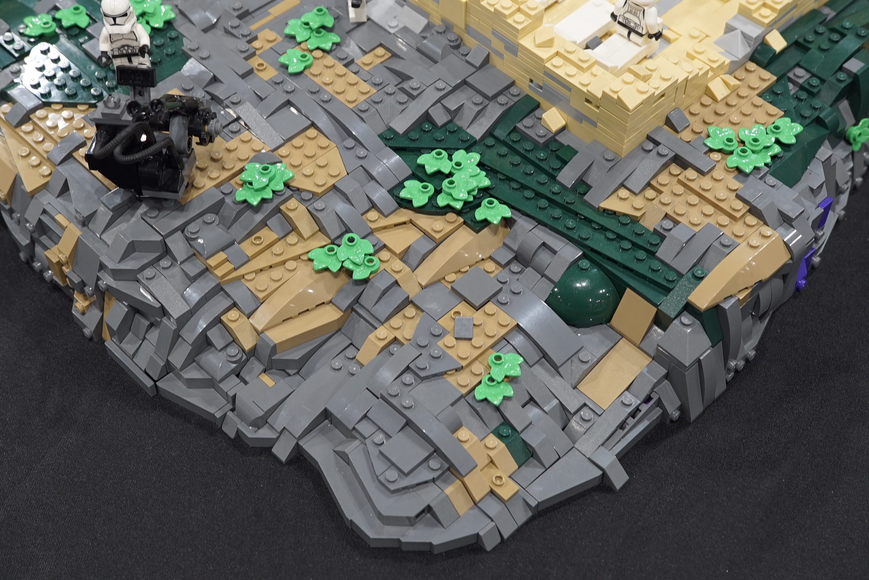 LEGO Alcloneproductions Laceropes Build 